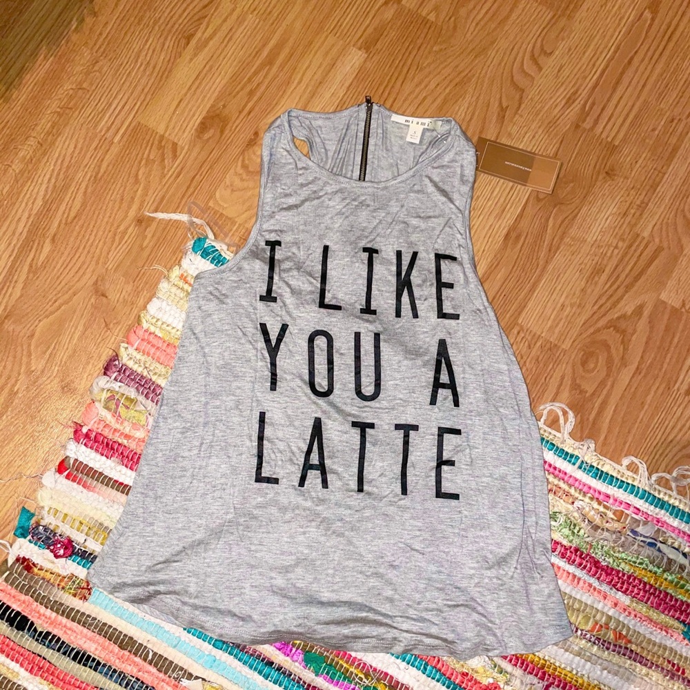 NWT graphic tank